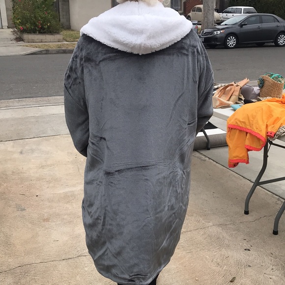 Sherpa house coat - Picture 6 of 6